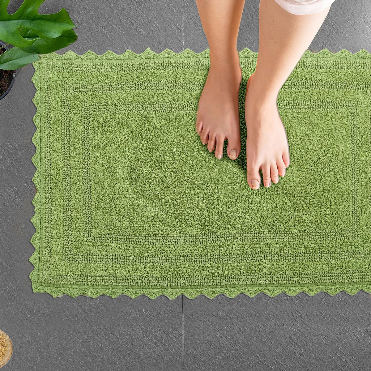 TreeWool 2-Piece Cotton Bath Mat Set – Soft Reversible Rugs